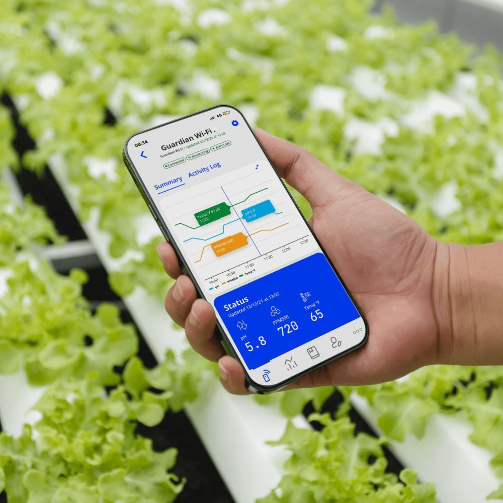 Bluelab Guardian Monitor Connect Wifi pH/EC/teplota, se sondami do potrubí boční pohled