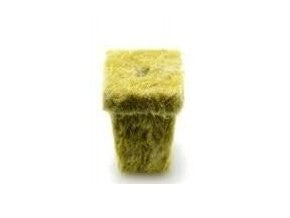 Grodan 25x25x40 mm, zaailingblok met gat, 1 stuks vooraanzicht