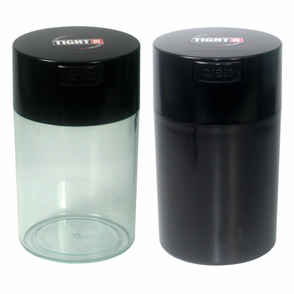 TightVac 570 ml, airtight container opaque front view