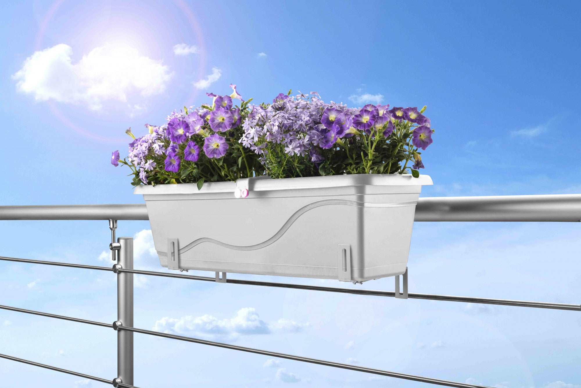 Plastkon samozavlažovací truhlík Extra Line Smart Hnědá, 79.5x21x17 cm boční pohled