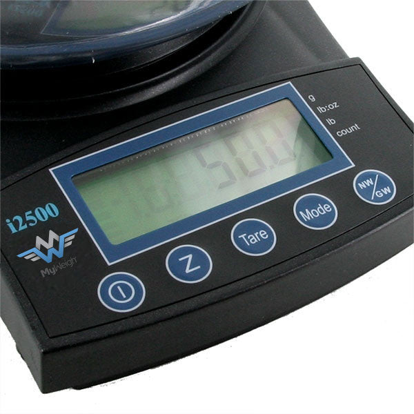 Digitální váha My Weigh i2500 - 2500 g x 0.5 g boční pohled