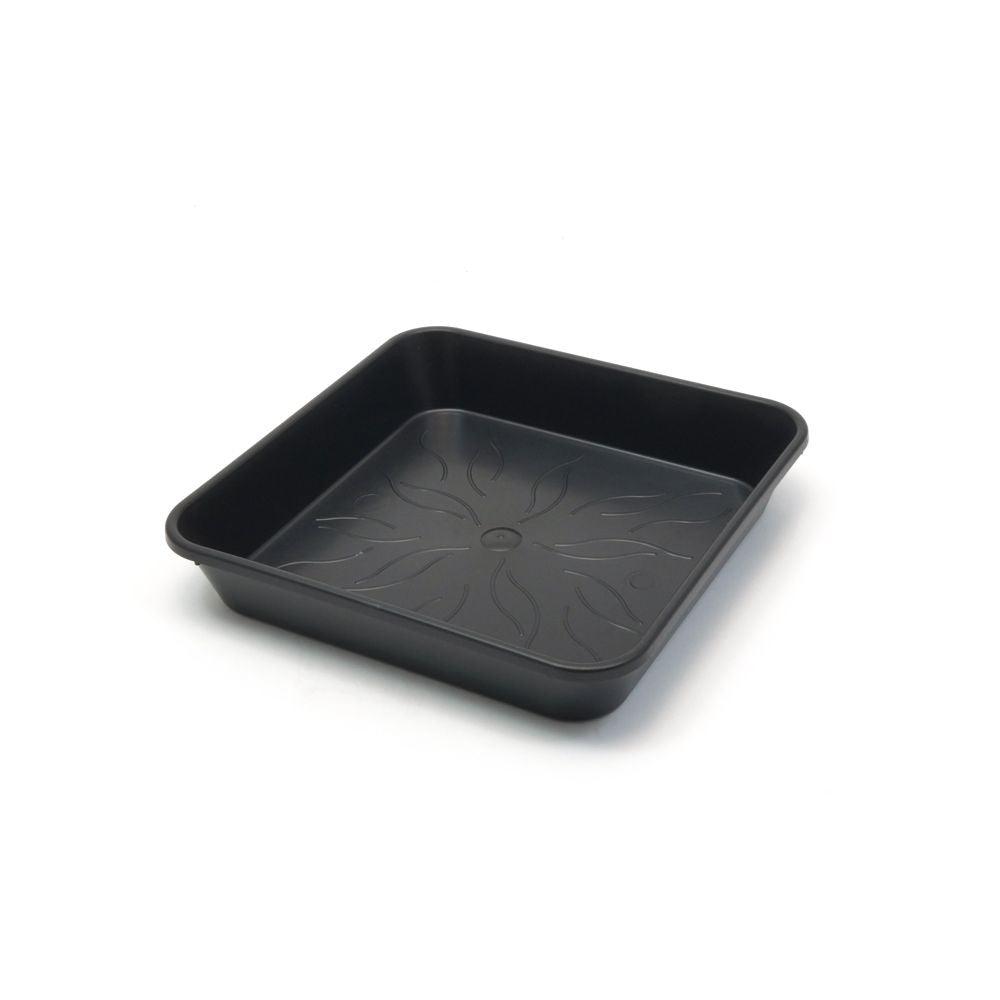 Podmiska plast hranatá 14x14 cm, balení 40 ks pohled zepředu