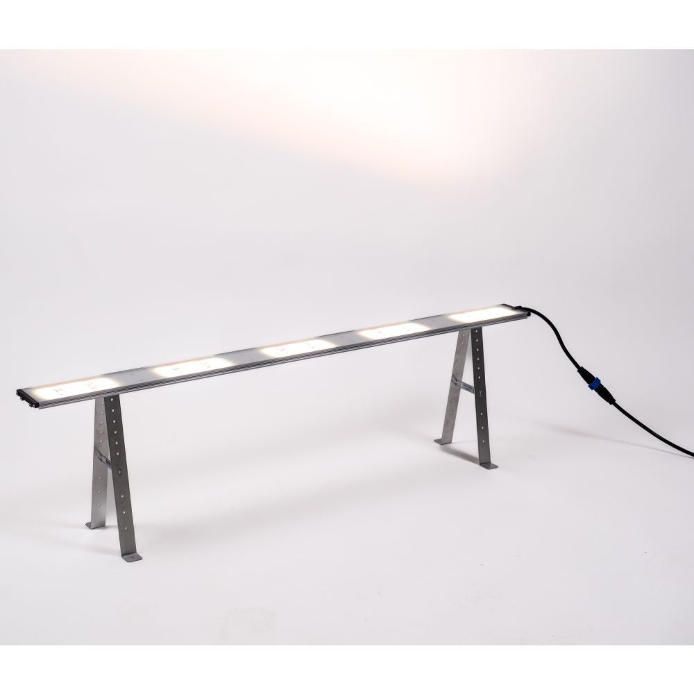 SANlight Undercanopy STIXX 5-120 LED 117W - 317 μmol/s (AA5140) pohled zepředu