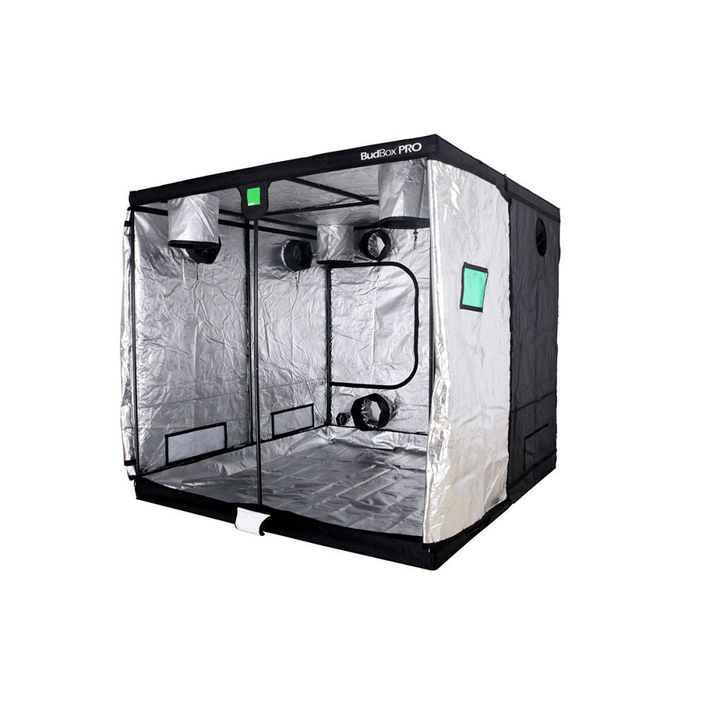 BudBox Silver PRO Titan+ HL 240x240x220 cm pohled zepředu