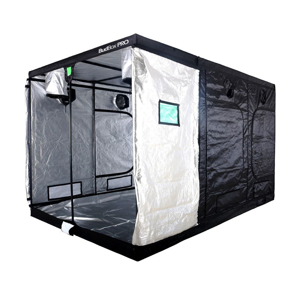 BudBox Silver PRO Titan II-HL 360x240x220 cm pohled zepředu