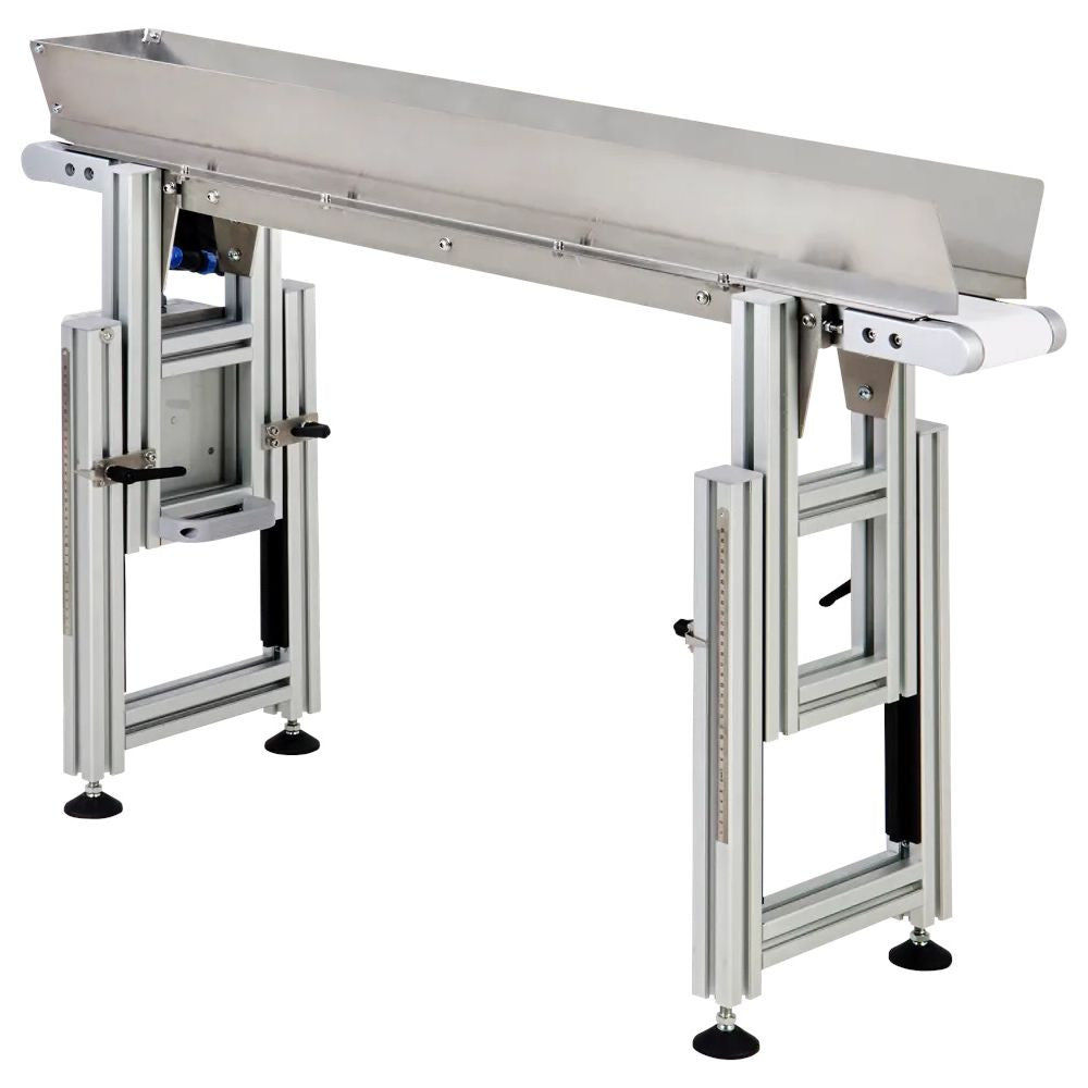 Master Trimmer Conveyor Belt Input, vstupní pásový dopravník pohled zepředu