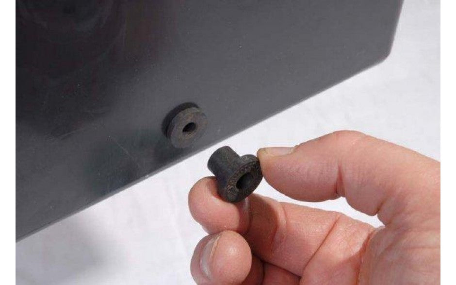 Autopot 16 mm vstup do barelu (otvor 19 mm) boční pohled