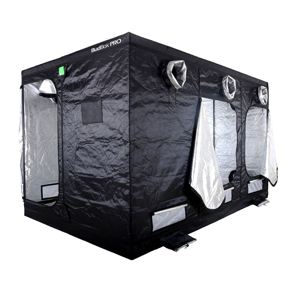 BudBox Silver PRO Titan II-HL 360x240x220 cm detailní pohled