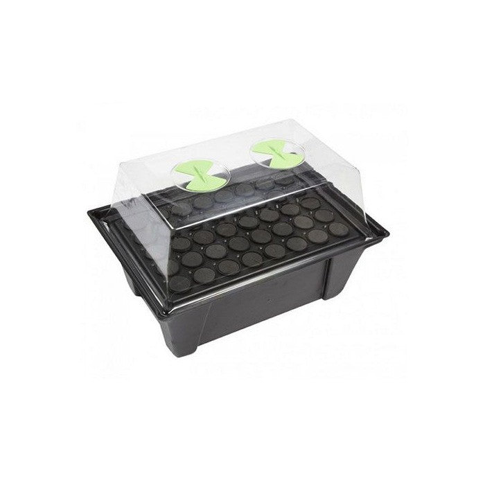 X-Stream 40, aeroponická řízkovnice pro 40 rostlin pohled zepředu