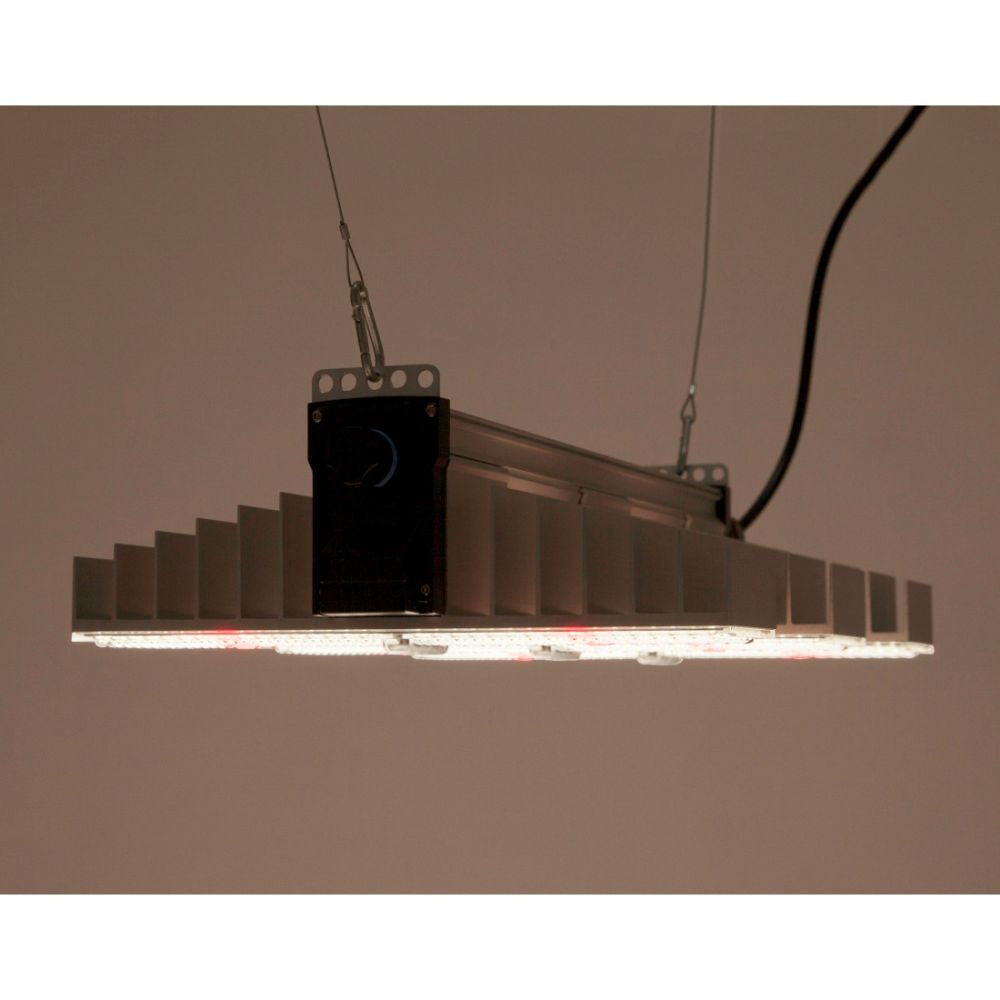 SANlight EVO 3-60 200W LED 3 µmol/J - V1.5 boční pohled